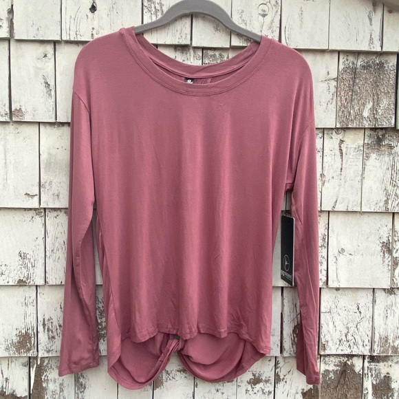 90 Degree Athletic Long Sleeves Top - Picture 2 of 8